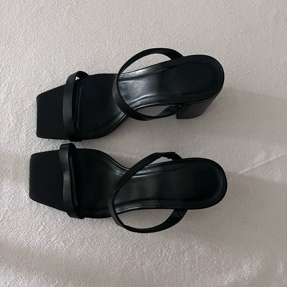 Oak and fort heels - size 7 - Picture 2 of 6